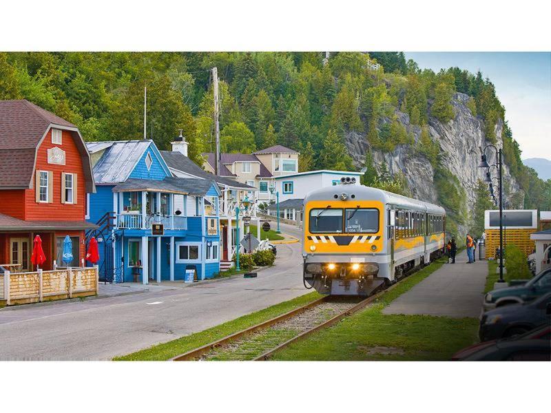 Maison Accueillante - Spa, Fleuve Et Montagnes! Petite-Riviere-Saint-Francois Bagian luar foto